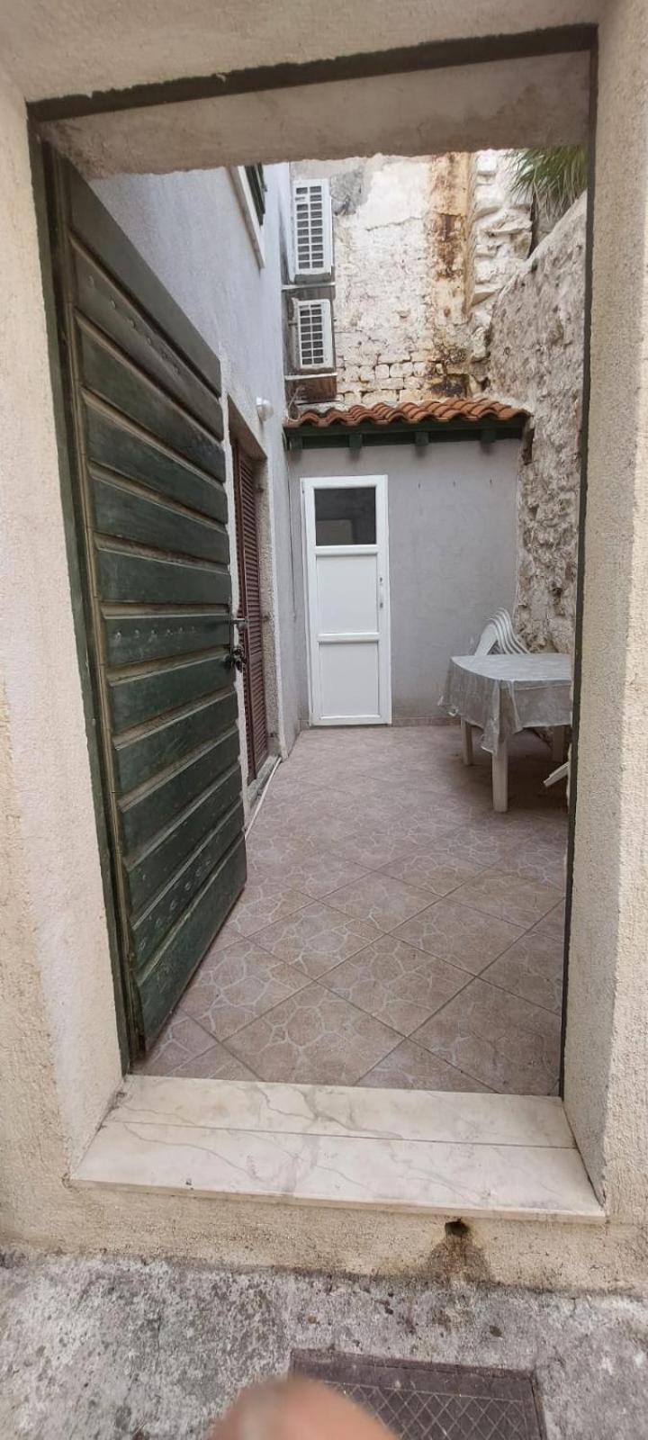Torriano Holiday House Шибеник Экстерьер фото
